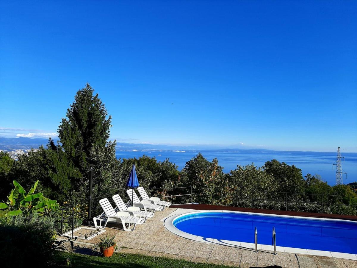 Villa Kuca Maria à Veprinac Extérieur photo